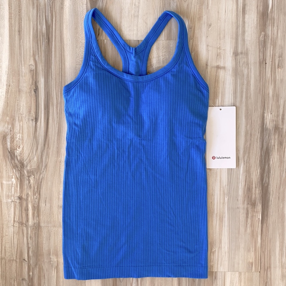 ❤️ Lululemon Ebb to Street Shelf Bra Tank in Blue Nile Size 6 NWT